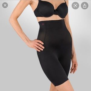 Ruby Ribbon High Waisted Slimmer